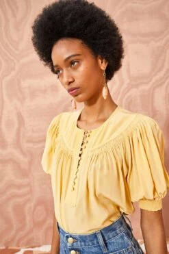 ULLA JOHNSON Dina Top - Dune 7 ULLA JOHNSON Dina Top - Dune -ULLA JOHNSON Outlet ULLA JOHNSON Dina Top DUNE 03