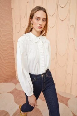 ULLA JOHNSON Dolores Blouse - Pristine 9 ULLA JOHNSON Dolores Blouse - Pristine -ULLA JOHNSON Outlet ULLA JOHNSON Dolores Blouse PRISTINE 01 MAIN