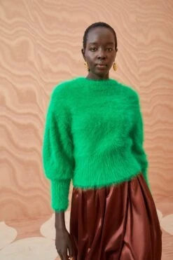 ULLA JOHNSON Emira Pullover - Emerald 10 ULLA JOHNSON Emira Pullover - Emerald -ULLA JOHNSON Outlet ULLA JOHNSON Emira Pullover EMERALD 0088