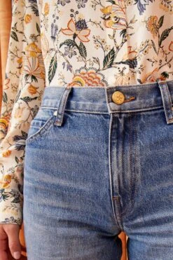 ULLA JOHNSON The Esme Jean - Danube Medium Indigo Wash -ULLA JOHNSON Outlet ULLA JOHNSON Esme Jean DANUBE MEDIUM WASH 04