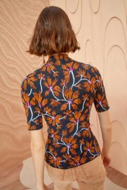 ULLA JOHNSON Flora Top - Bellflower 10 ULLA JOHNSON Flora Top - Bellflower -ULLA JOHNSON Outlet ULLA JOHNSON Flora Top BELLFLOWER 04