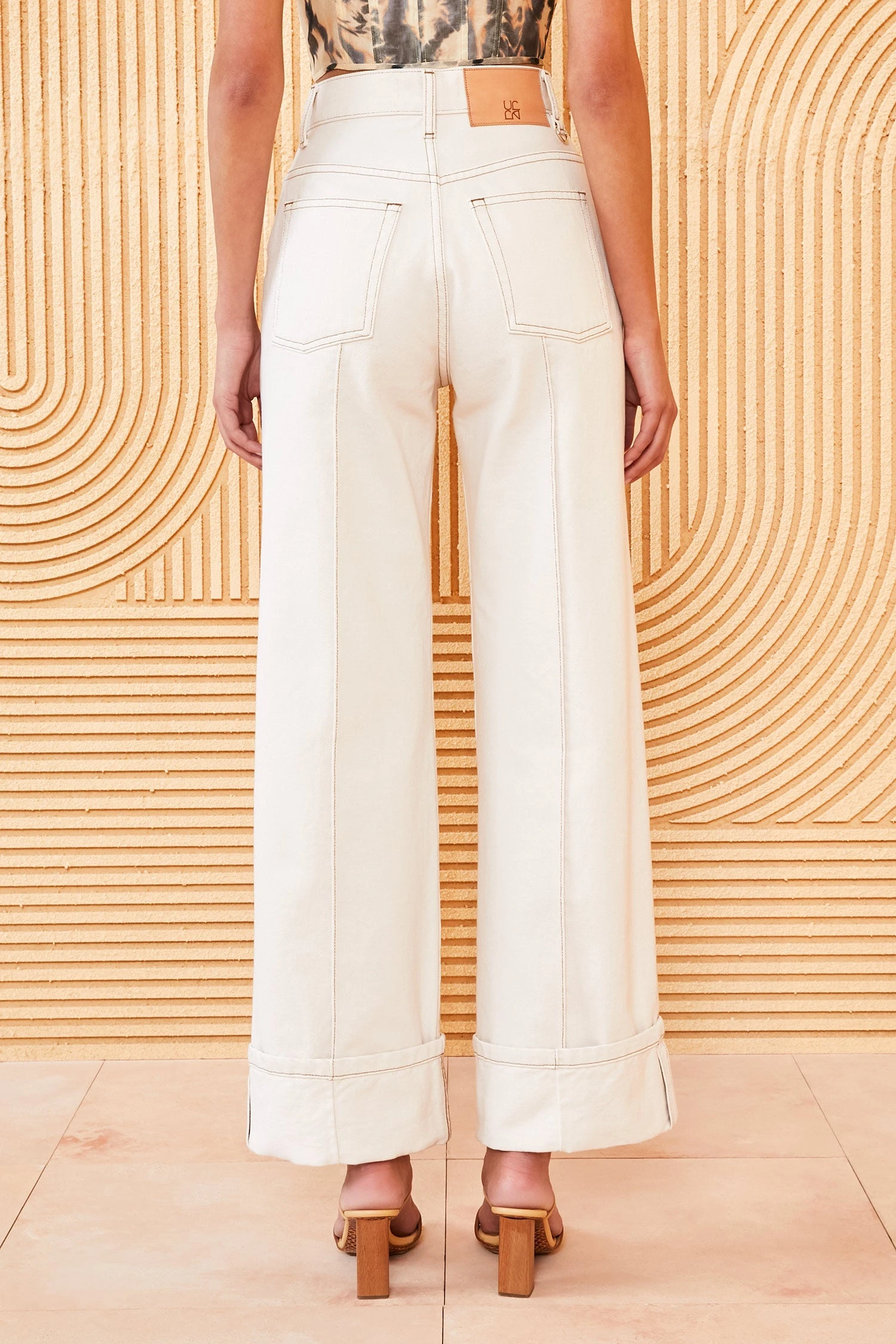 ULLA JOHNSON The Genevieve Jean - Cowrie Wash 3 ULLA JOHNSON The Genevieve Jean - Cowrie Wash - Image 3