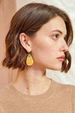ULLA JOHNSON Hammered Chain Organic Stone Earring - Maligano Jasper