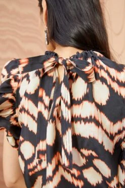 ULLA JOHNSON Iren Top - Obsidian 7 ULLA JOHNSON Iren Top - Obsidian -ULLA JOHNSON Outlet ULLA JOHNSON Iren Top OBSIDIAN 03