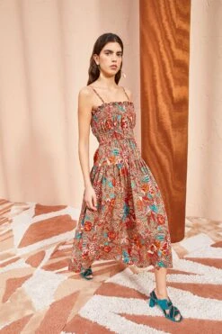 ULLA JOHNSON Bianca Elastic High Heel - Montego 9 ULLA JOHNSON Bianca Elastic High Heel - Montego -ULLA JOHNSON Outlet ULLA JOHNSON Lisbet Dress PRIMROSE 01 MAIN 3e989abe 973b 42f4 b03b 07e6107f1bbd