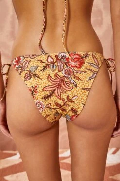 ULLA JOHNSON Maria Bikini Bottom - Calla Lily 6 ULLA JOHNSON Maria Bikini Bottom - Calla Lily -ULLA JOHNSON Outlet ULLA JOHNSON MARIA Bikini BOTTOM CALLA LILY 03