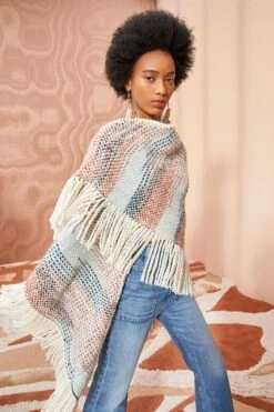 ULLA JOHNSON Martina Shawl - Canyon -ULLA JOHNSON Outlet ULLA JOHNSON Martina Shawl CANYON 03 2f344fd8 ebb4 4d1d 96fc ce8fd3d060d6