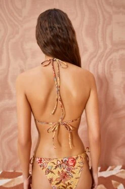 ULLA JOHNSON Maya Bikini Top - Calla Lily 8 ULLA JOHNSON Maya Bikini Top - Calla Lily -ULLA JOHNSON Outlet ULLA JOHNSON Maya Bikini TOP CALLA LILY 04