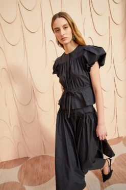 ULLA JOHNSON Mila Top - Noir 7 ULLA JOHNSON Mila Top - Noir -ULLA JOHNSON Outlet ULLA JOHNSON Mila Top NOIR 03