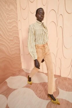 ULLA JOHNSON Opal Blouse - Sand 9 ULLA JOHNSON Opal Blouse - Sand -ULLA JOHNSON Outlet ULLA JOHNSON Opal Blouse SAND 0129