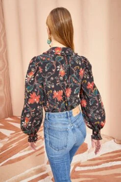 ULLA JOHNSON Philipa Blouse - Obsidian 9 ULLA JOHNSON Philipa Blouse - Obsidian -ULLA JOHNSON Outlet ULLA JOHNSON Philipa Blouse OBSIDIAN 0097