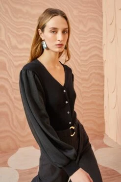 ULLA JOHNSON Quinn Cardigan - Noir 9 ULLA JOHNSON Quinn Cardigan - Noir -ULLA JOHNSON Outlet ULLA JOHNSON Quinn Cardigan NOIR 0161