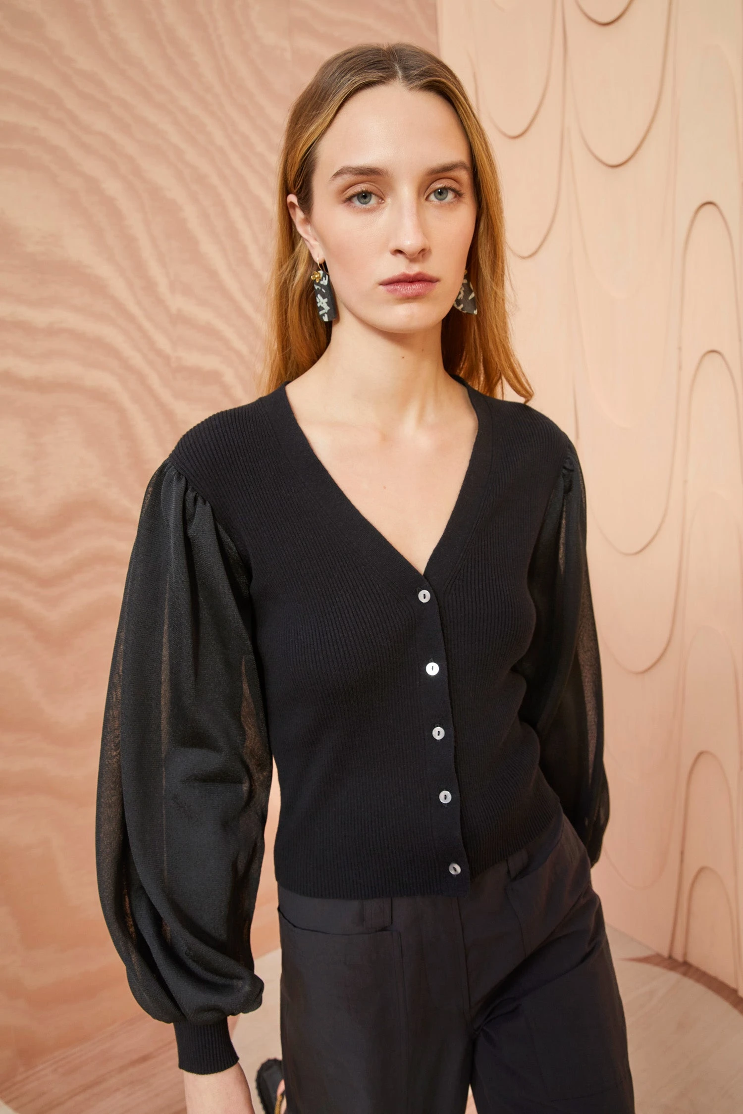 ULLA JOHNSON Quinn Cardigan - Noir 1 ULLA JOHNSON Quinn Cardigan - Noir