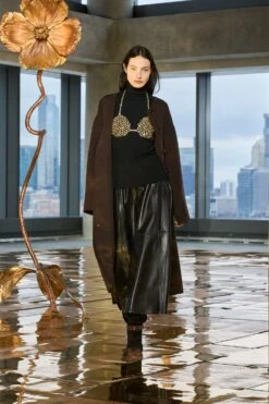 ULLA JOHNSON Aninda Leather Midi Skirt - Noir -ULLA JOHNSON Outlet UllaJohnsonF2535 c24001ba 8f98 4515 b7c9 2f1d18724841