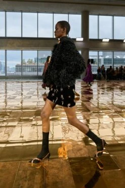 ULLA JOHNSON Vendome Studded Kitten Heel - Noir Mixte -ULLA JOHNSON Outlet UllaJohnsonF25Side40 e050b3a3 baaa 4d1d a14c dad982a05338