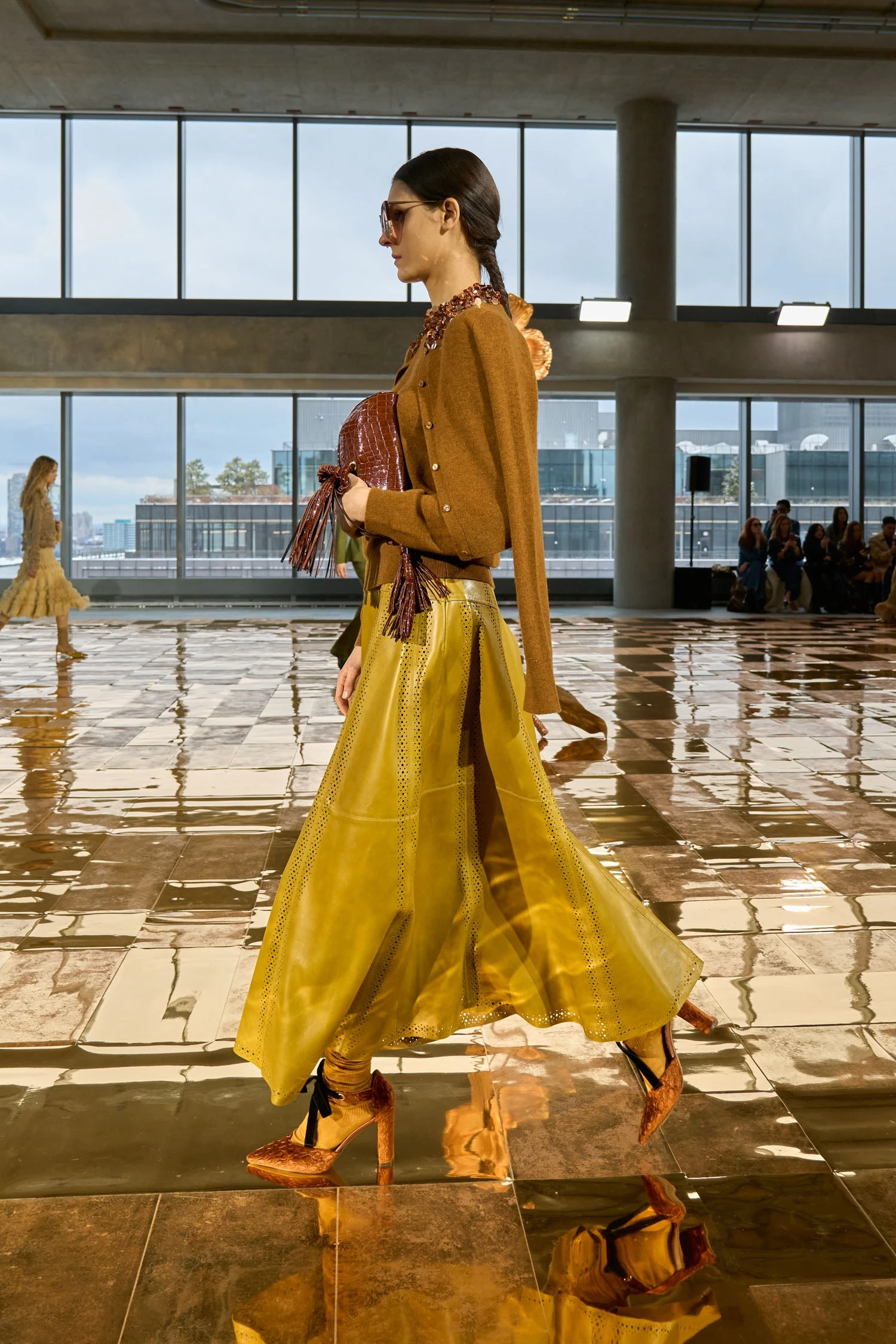 ULLA JOHNSON Margaux Embroidered Cashmere Cardigan - Umber 6 ULLA JOHNSON Margaux Embroidered Cashmere Cardigan - Umber - Image 6