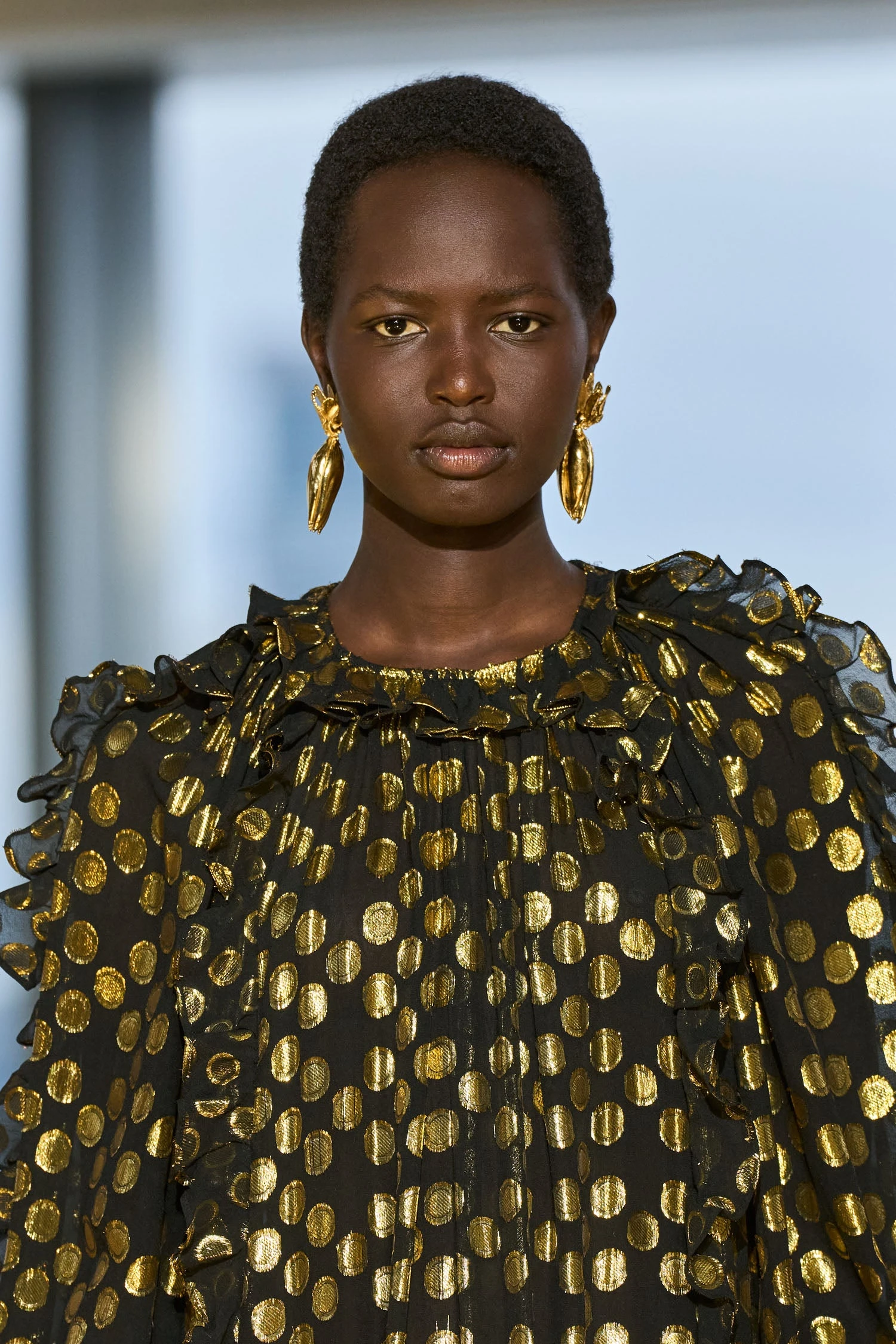 ULLA JOHNSON Celestina Silk Long Sleeve Gown - Obsidian 7 ULLA JOHNSON Celestina Silk Long Sleeve Gown - Obsidian - Image 7