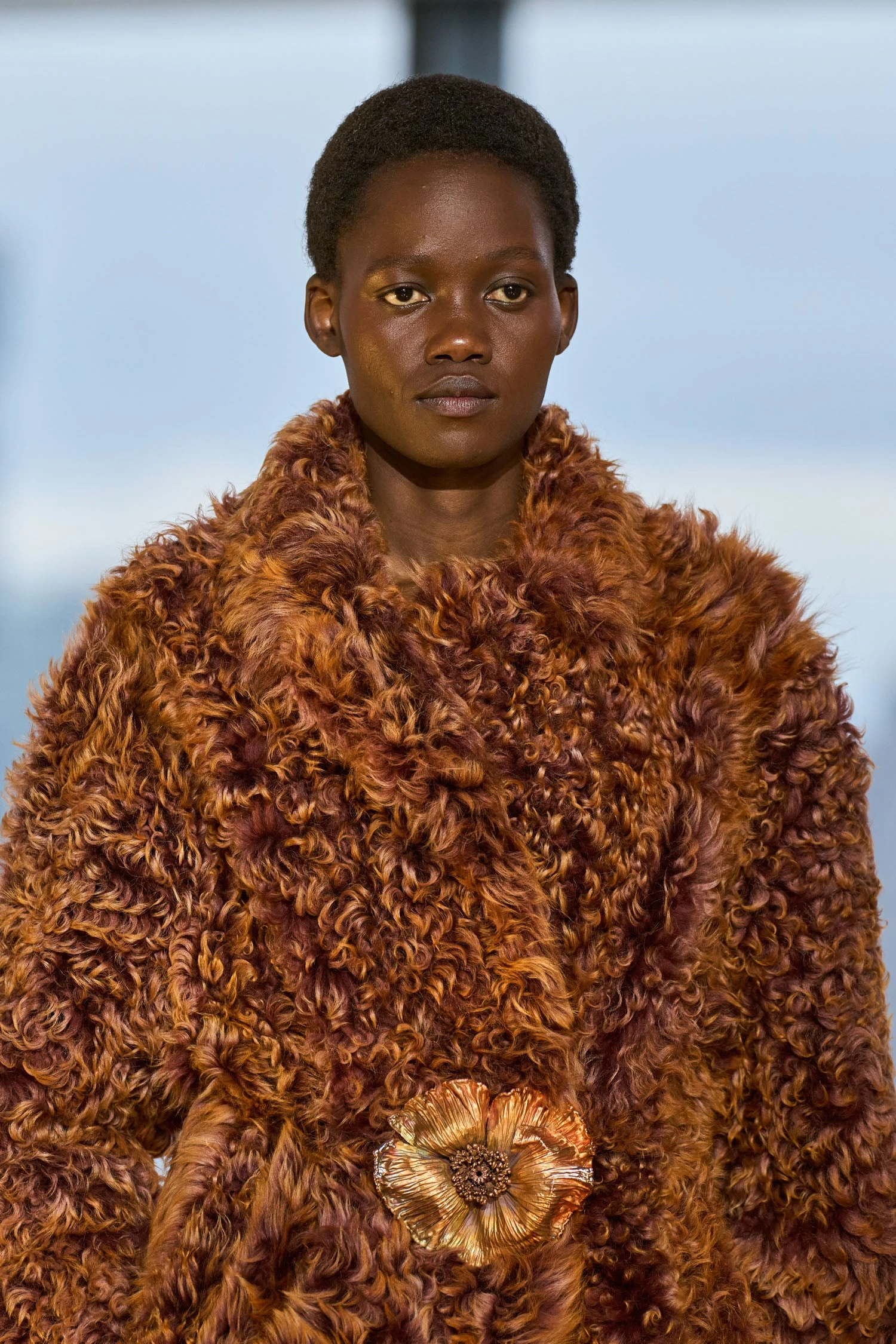 ULLA JOHNSON Ceryse Long Shearling Coat - Umber 10 ULLA JOHNSON Ceryse Long Shearling Coat - Umber - Image 10