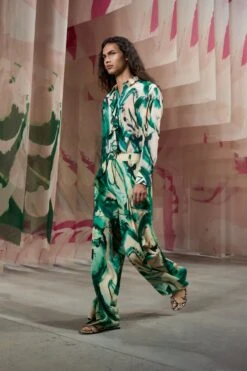 ULLA JOHNSON Mitchell Pant - Portrait In Green 9 ULLA JOHNSON Mitchell Pant - Portrait In Green -ULLA JOHNSON Outlet UllaJohnsonSS25Side29