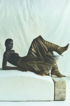 ULLA JOHNSON Arden Asymmetric Fringe Skirt - Tapir 9 ULLA JOHNSON Arden Asymmetric Fringe Skirt - Tapir -ULLA JOHNSON Outlet Ulla Johnson PF25 Annemariek van Drimmelen 11